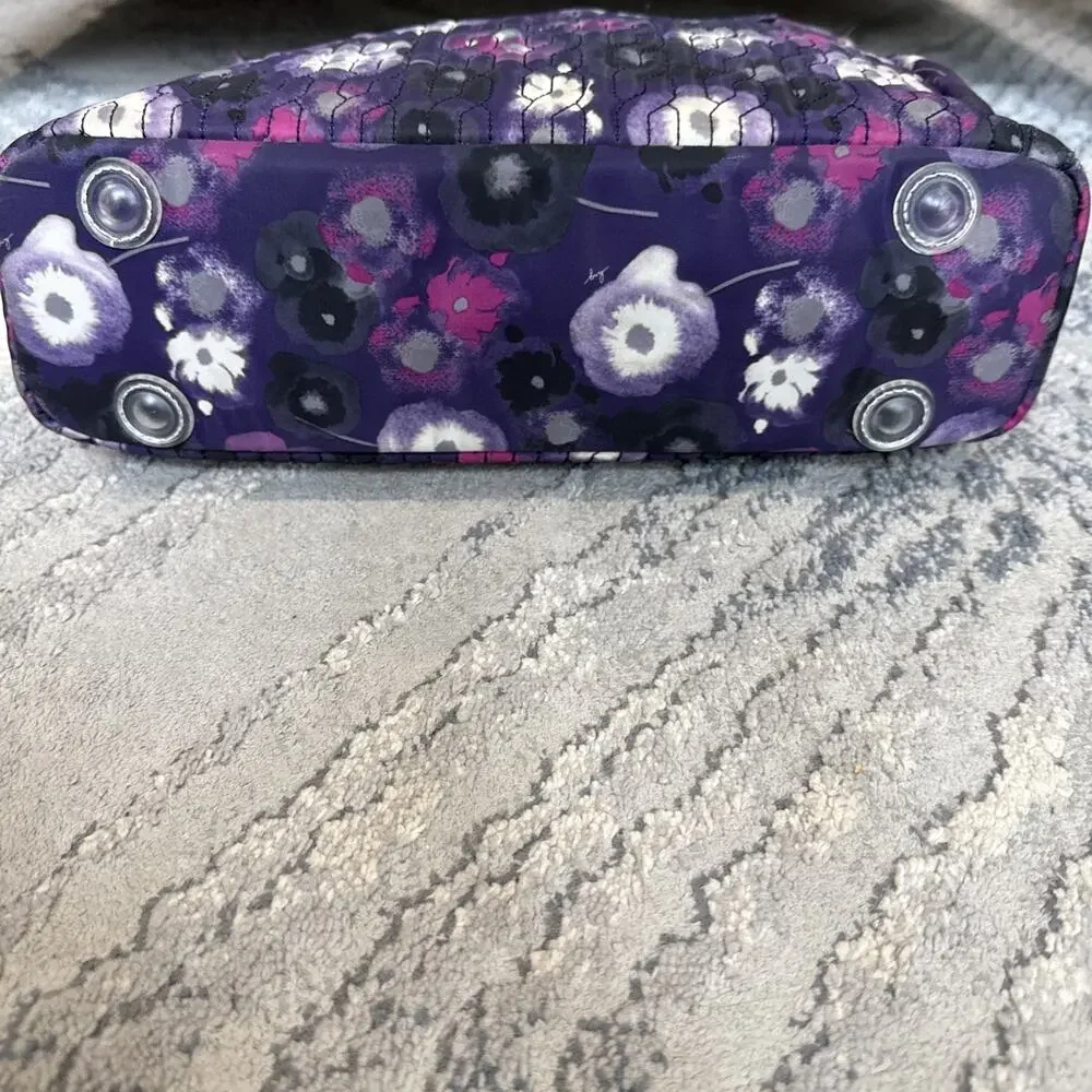 Lug Camper SE Quilted Crossbody Bag Blooming Floral Pockets Travel Purse